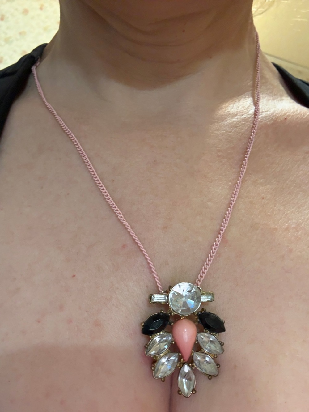 Elegant Hand-Craftrd Pink Pendant Necklace with Crystal Accents